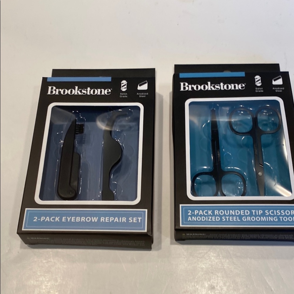 NIB Brookstone Grooming Tools